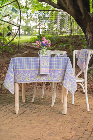 Table Linen Clover Tablecloth: 36x36 April Cornell
