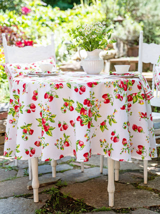 Strawberry kitchen Tablecloth April Cornell Round Linen Vintage farmhouse cottage kitchen gift