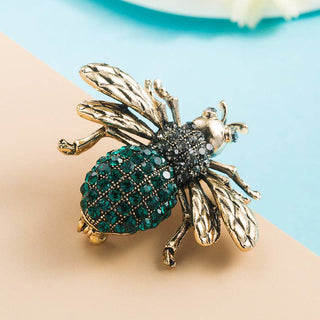 Trendy Bee Brooch With Rhinestones - Stylish Women's Accessory: Brown