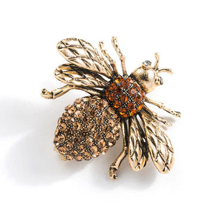 Trendy Bee Brooch With Rhinestones - Stylish Women's Accessory: Green
