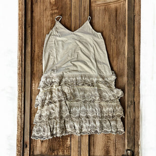 Vintage Ruffle slip Dress: Lxl